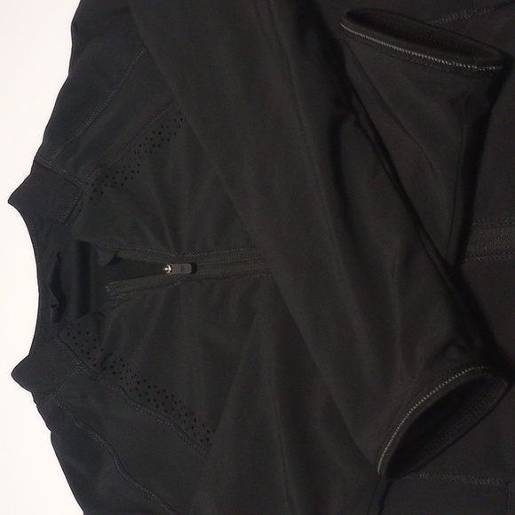 Lululemon Hit It Jacket Black - Picture 15 of 16